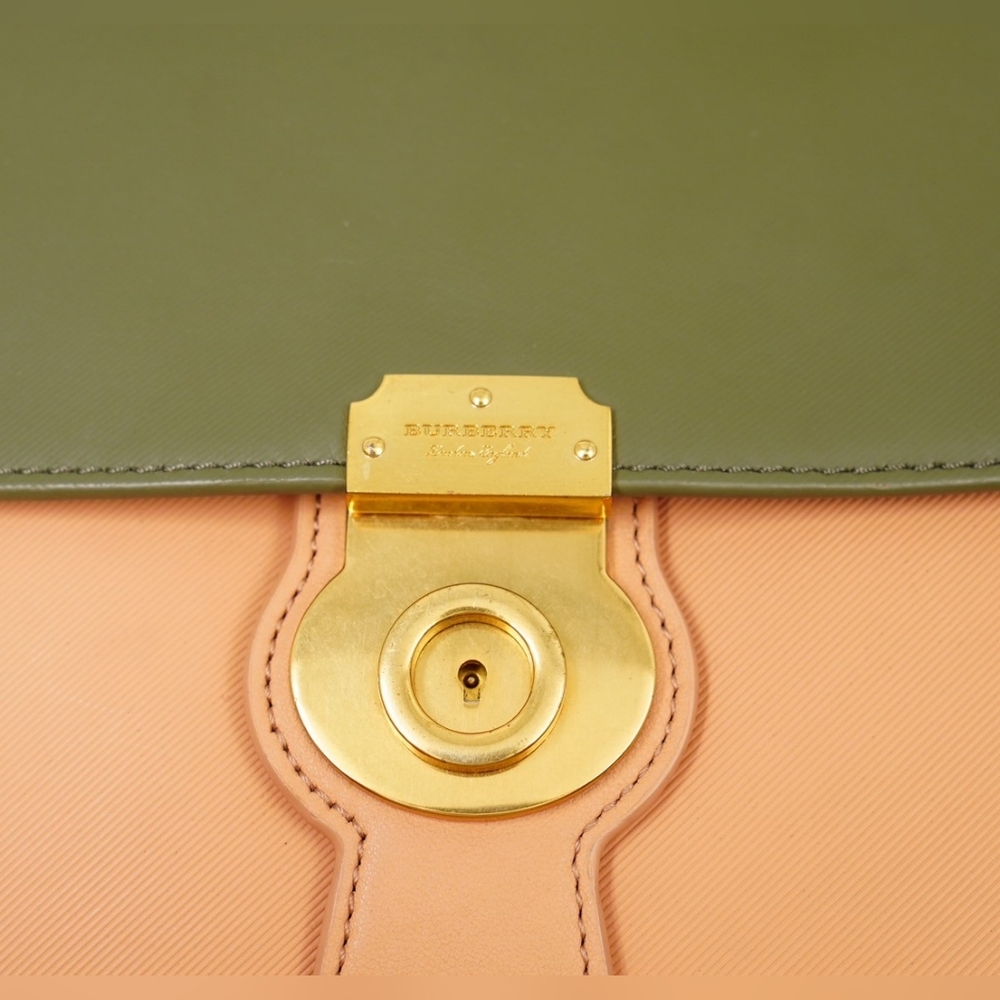 (MT351) Burberry DK88 Top Handle Bag Multiple colors - Picture 7 of 16